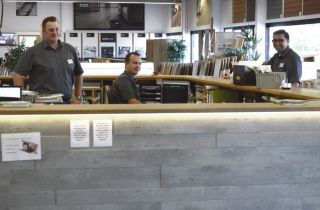 Anschaulich präsentiert: Baustoffe bei Holzland Gehlsen